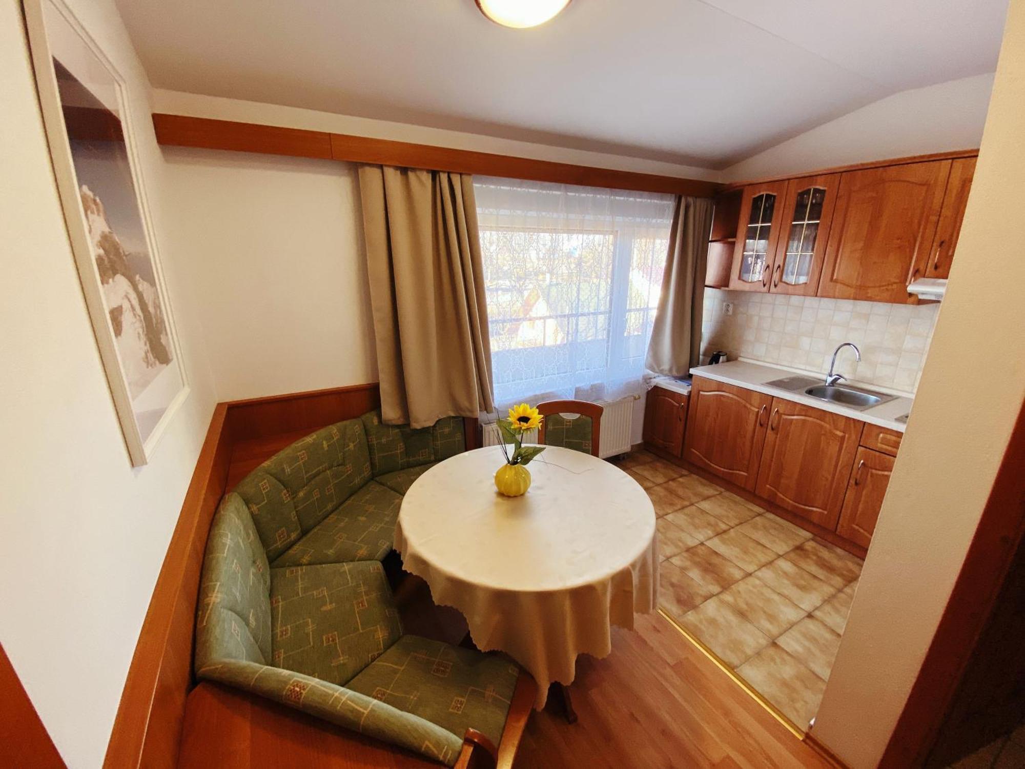 Apartmany Ekoservis Slovensko Veľký Slavkov Rum bild